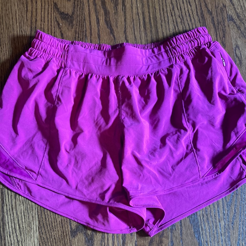 Fushia hotty hot shorts 4 in